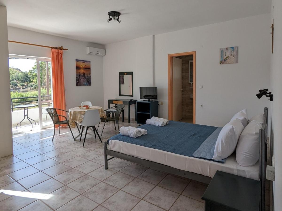 خانيا Kalliopi Studios - Apartments الغرفة الصورة